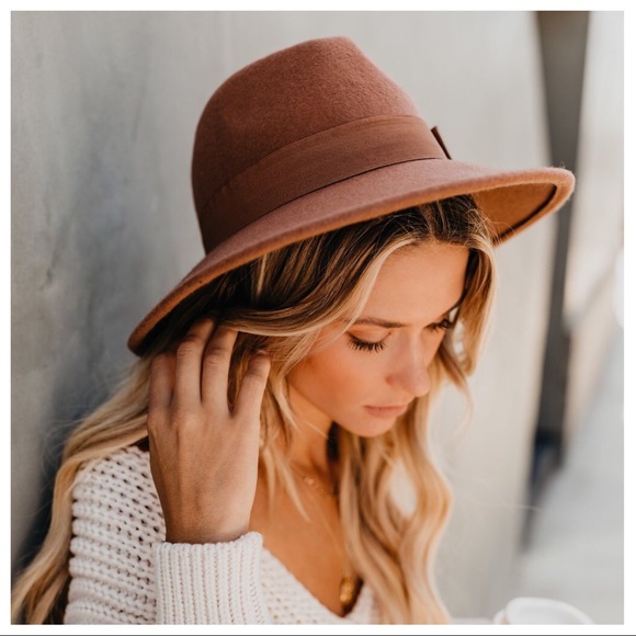 TRIXIE- Black Wool Felt Banded Classic Fedora - Picture 3 of 6